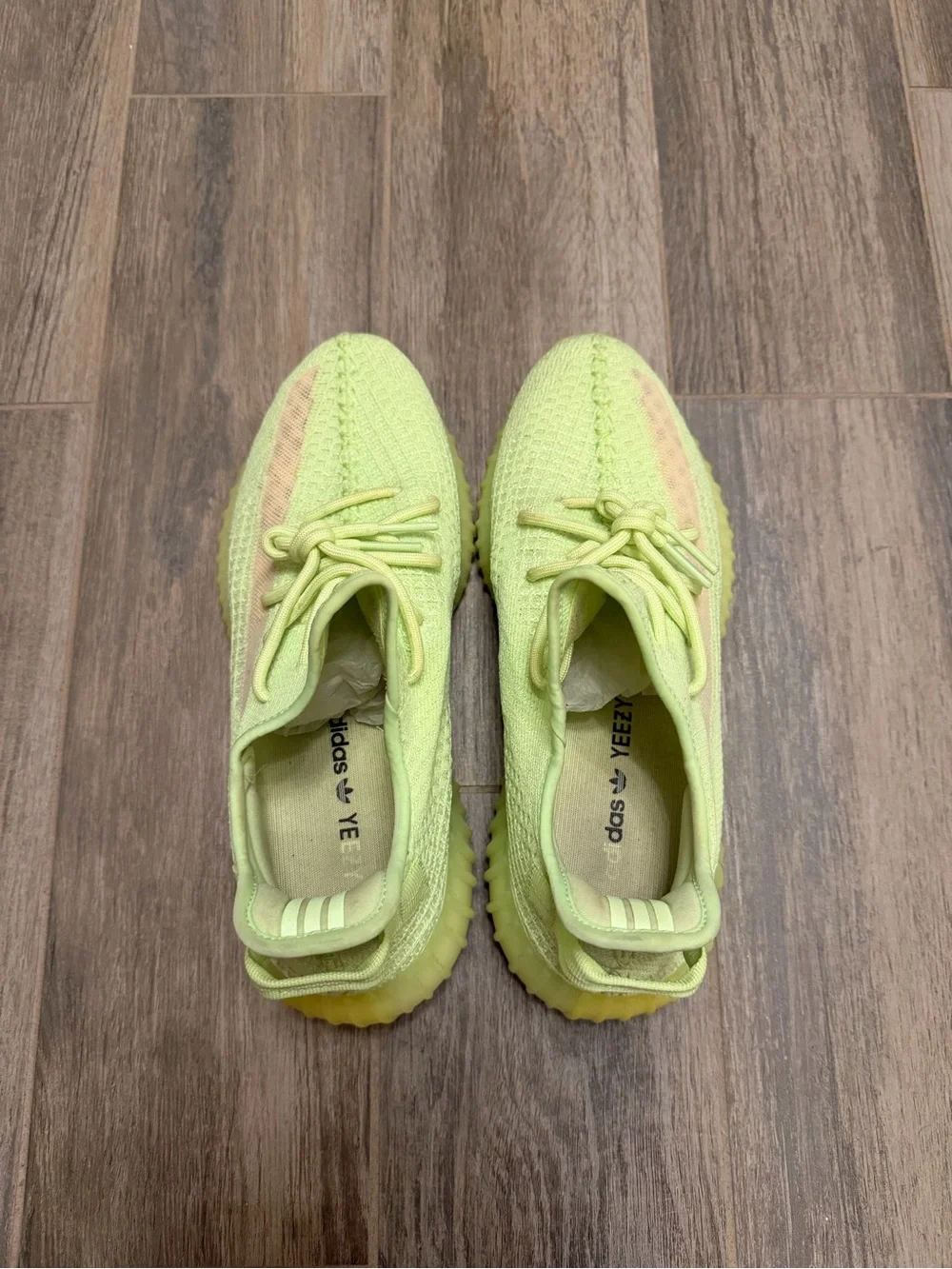 adidas Yeezy Boost 350 V2 Glow in the Dark
